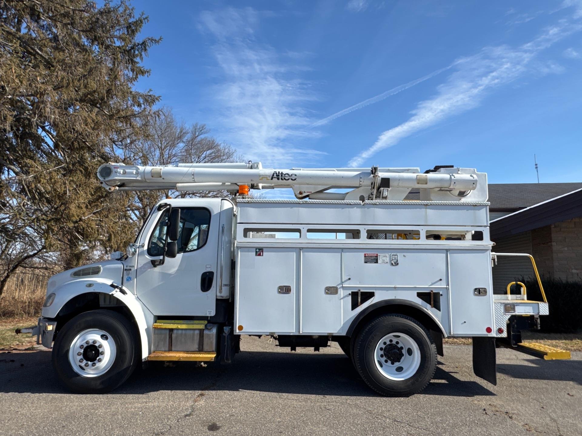 2014 Freightliner M2