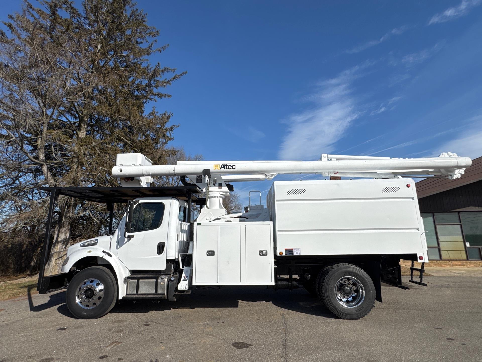 2018 Freightliner M2