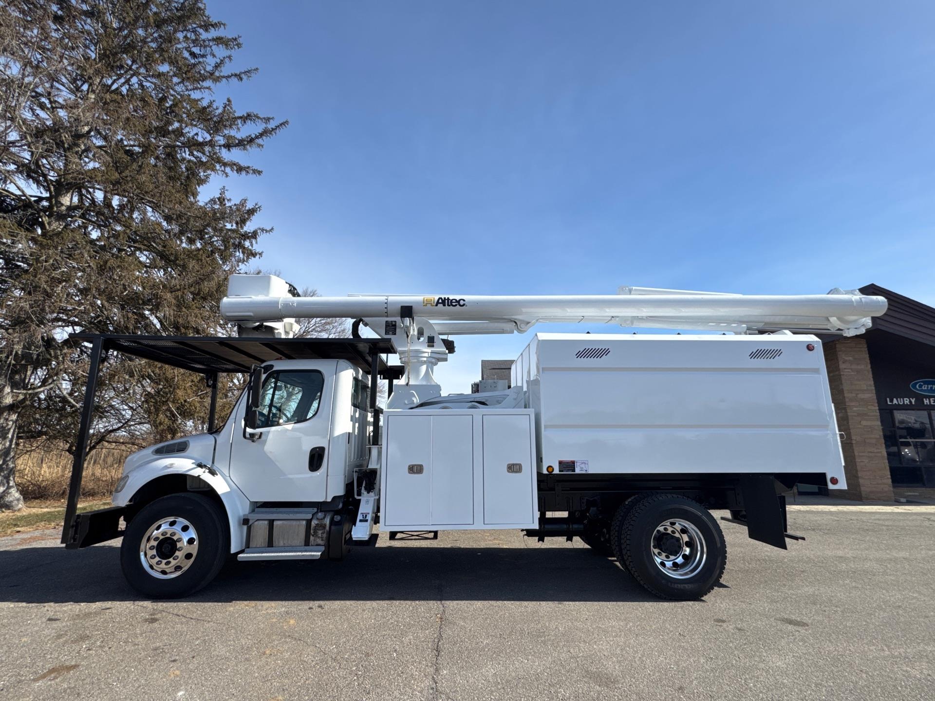 2014 Freightliner M2
