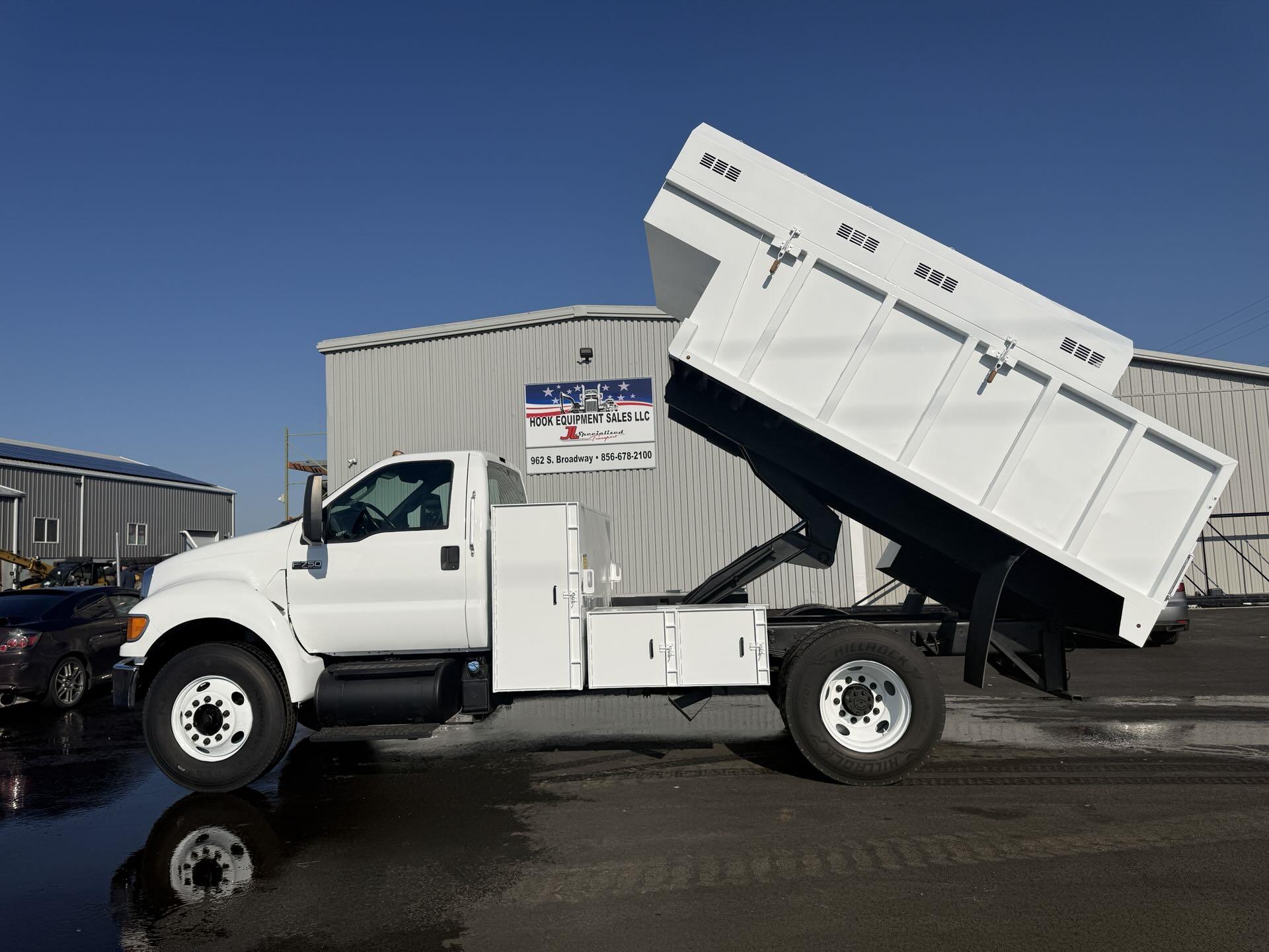2015 Ford F-750