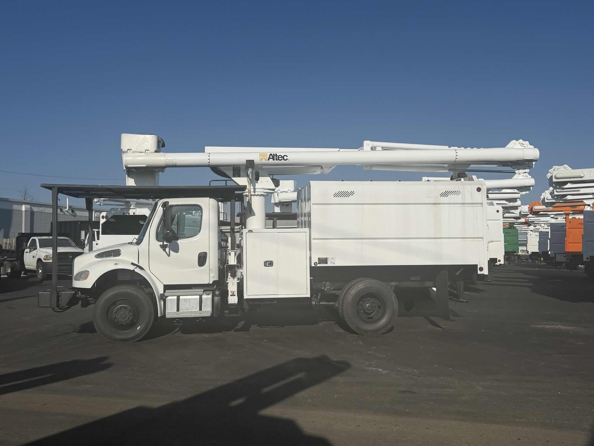 2015 Freightliner M2