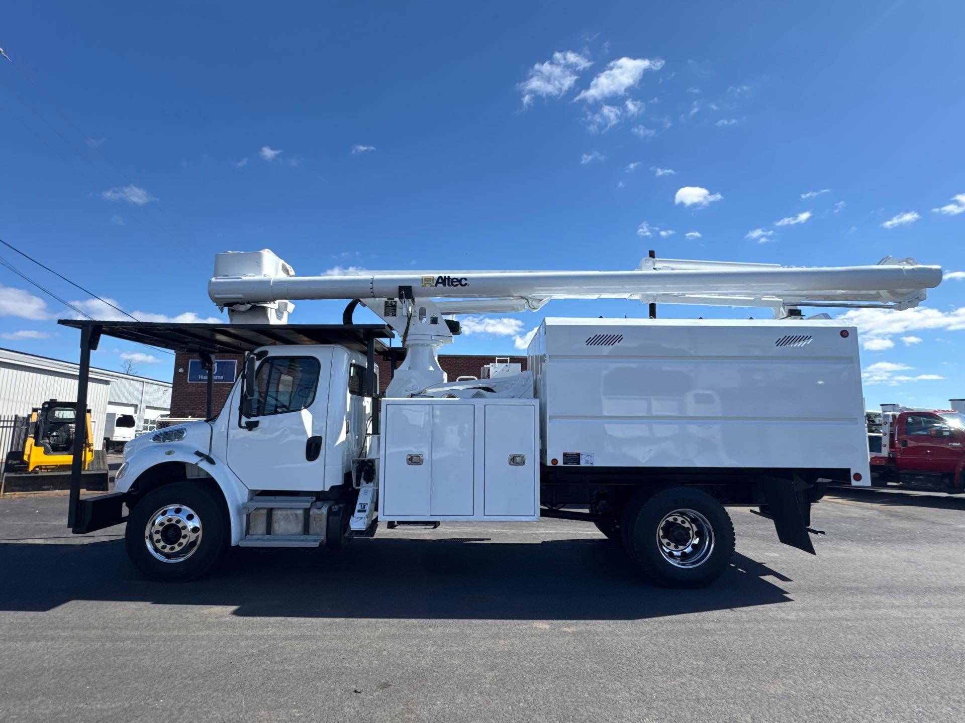 2015 Freightliner M2