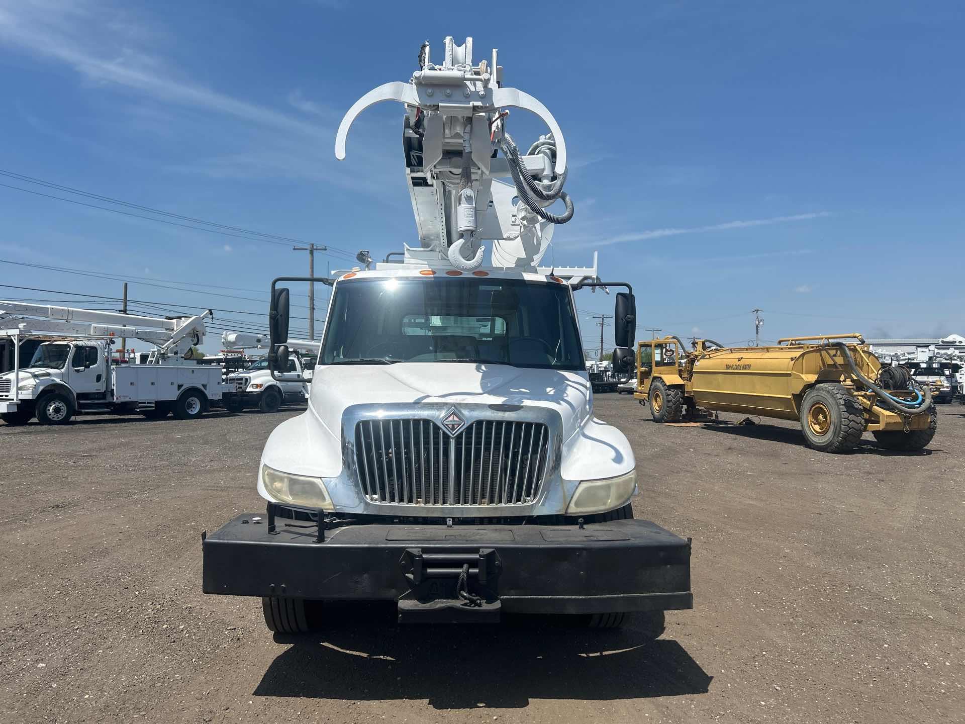 2006 International MA025