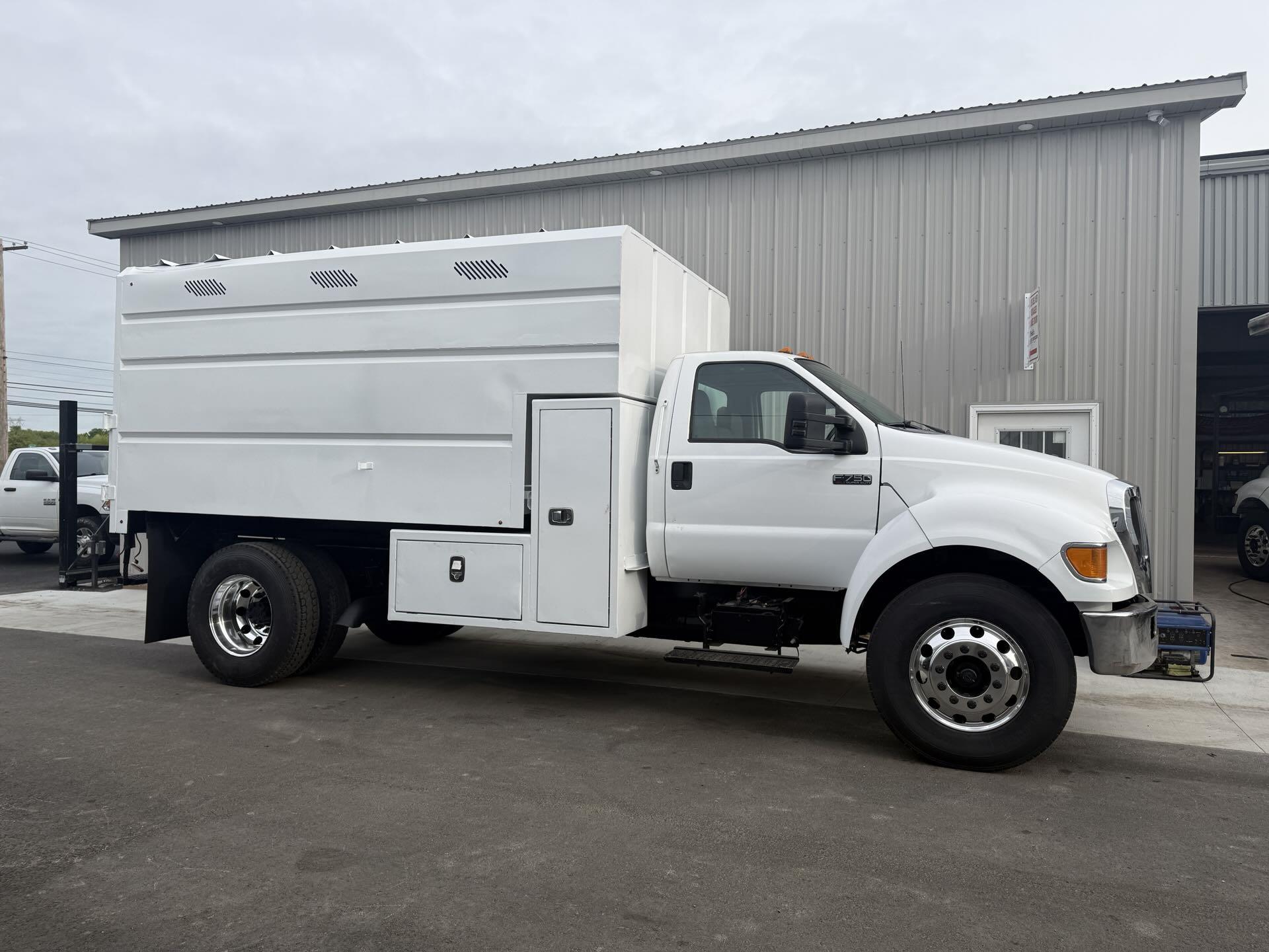 2015 Ford F-750
