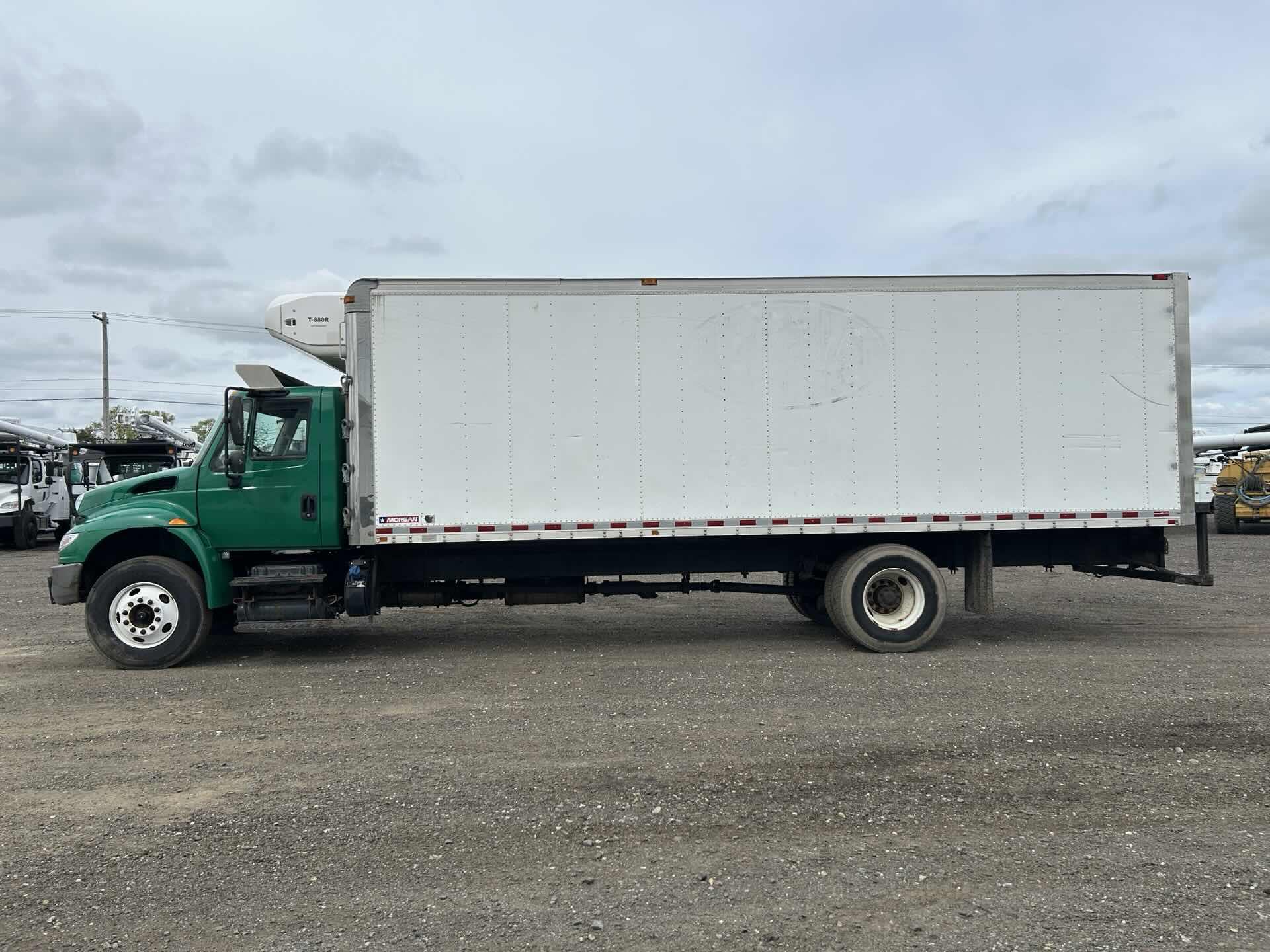 2016 International MA025