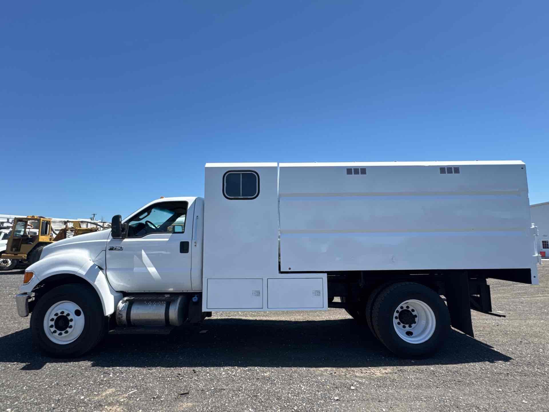 2015 Ford F-750