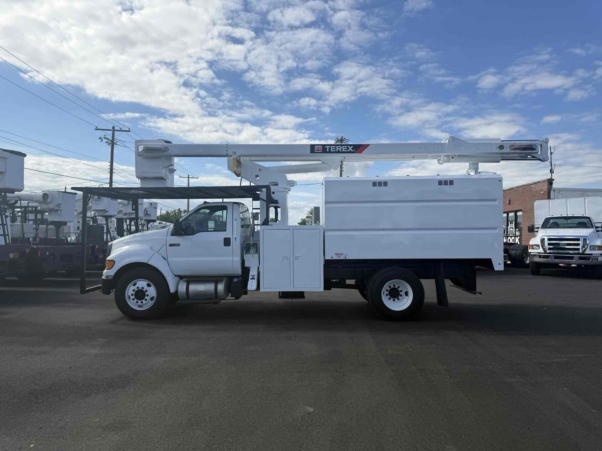 2013 Ford F-750