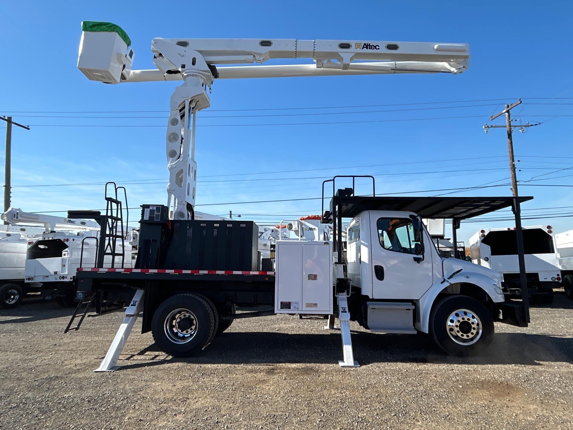 2016 Freightliner M2