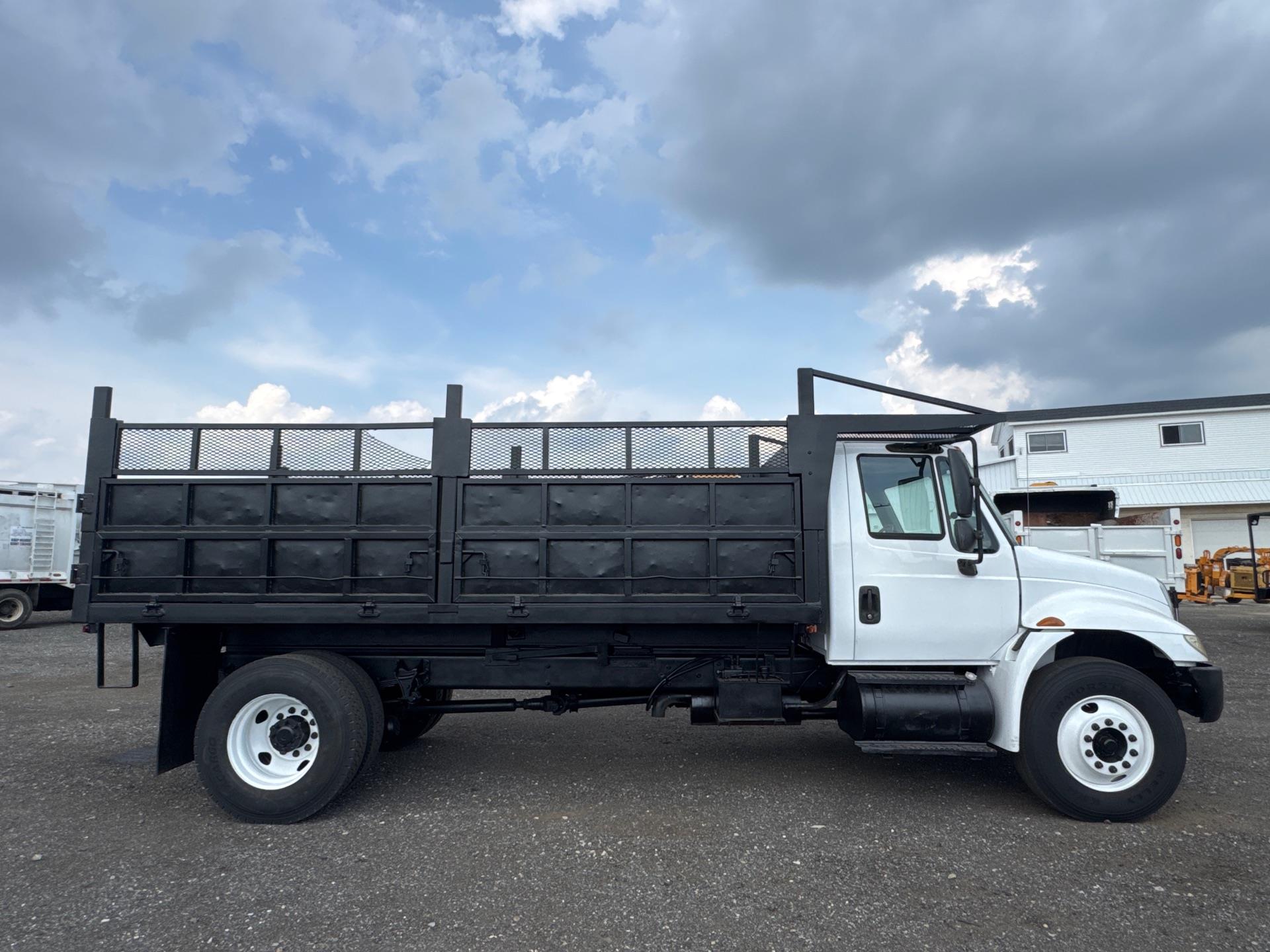 2005 International 4300