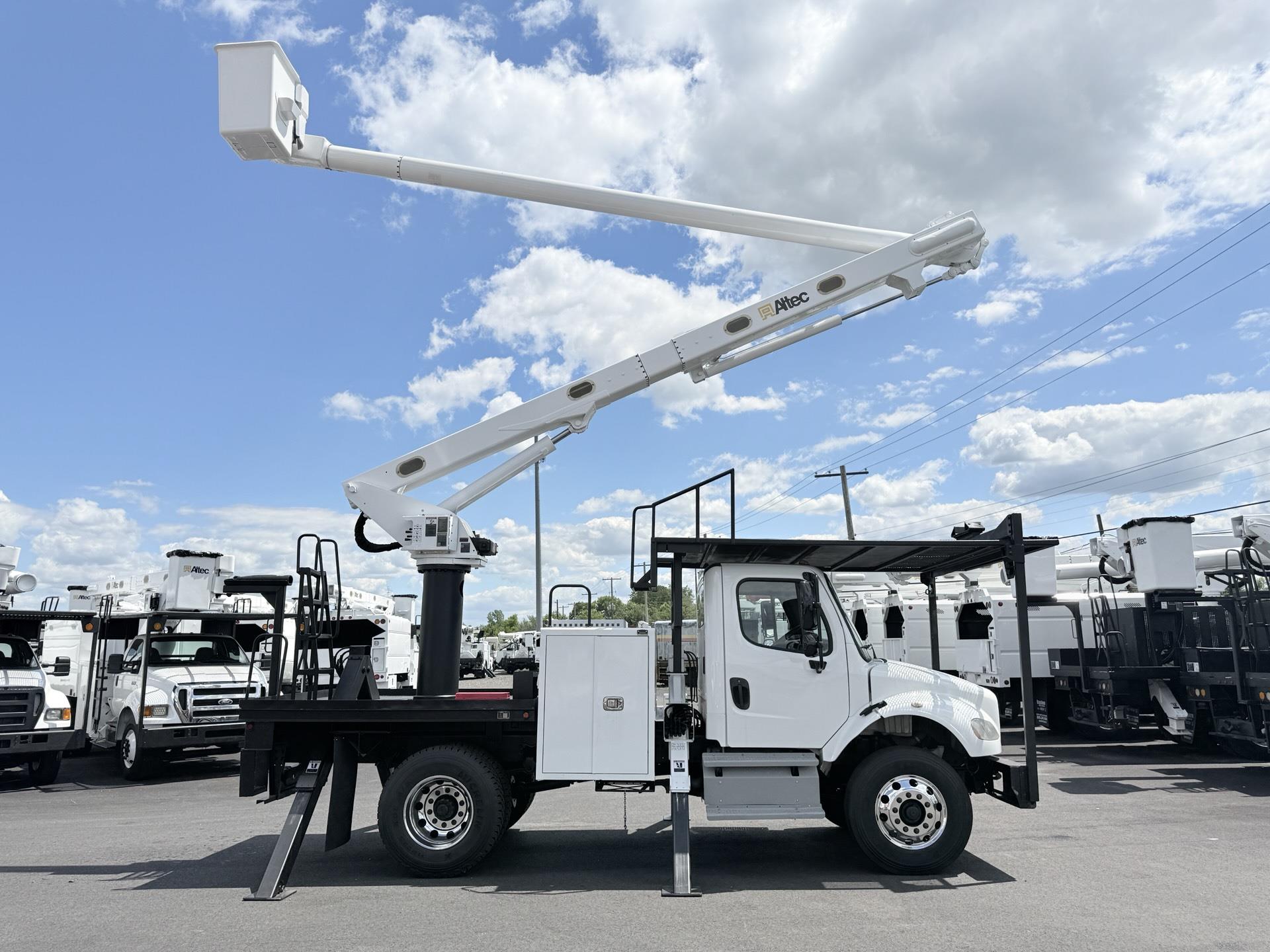 2014 Freightliner M2