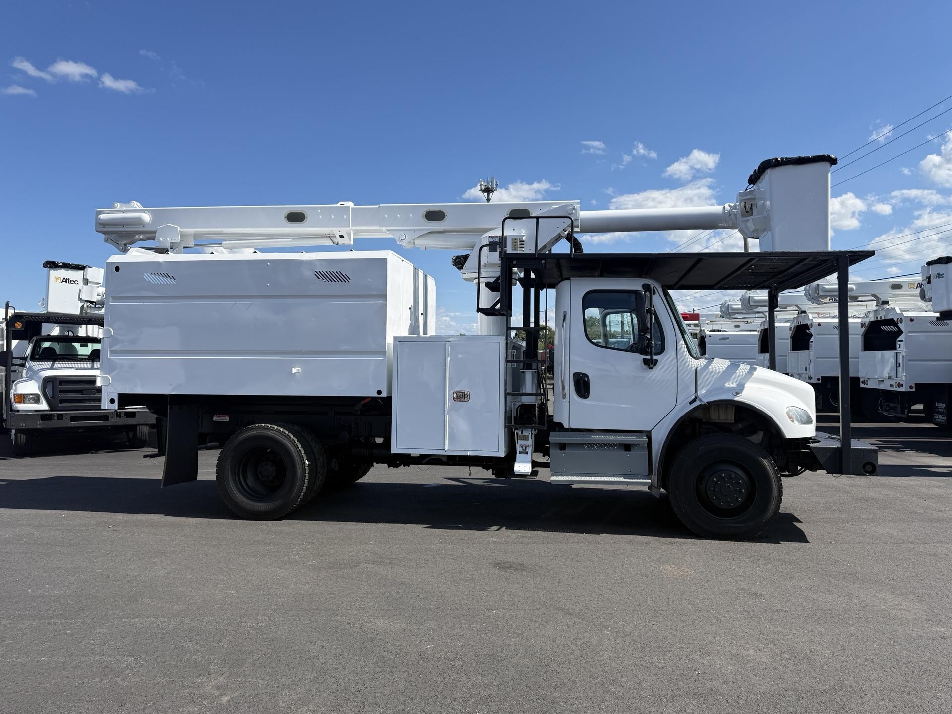 2012 Freightliner M2