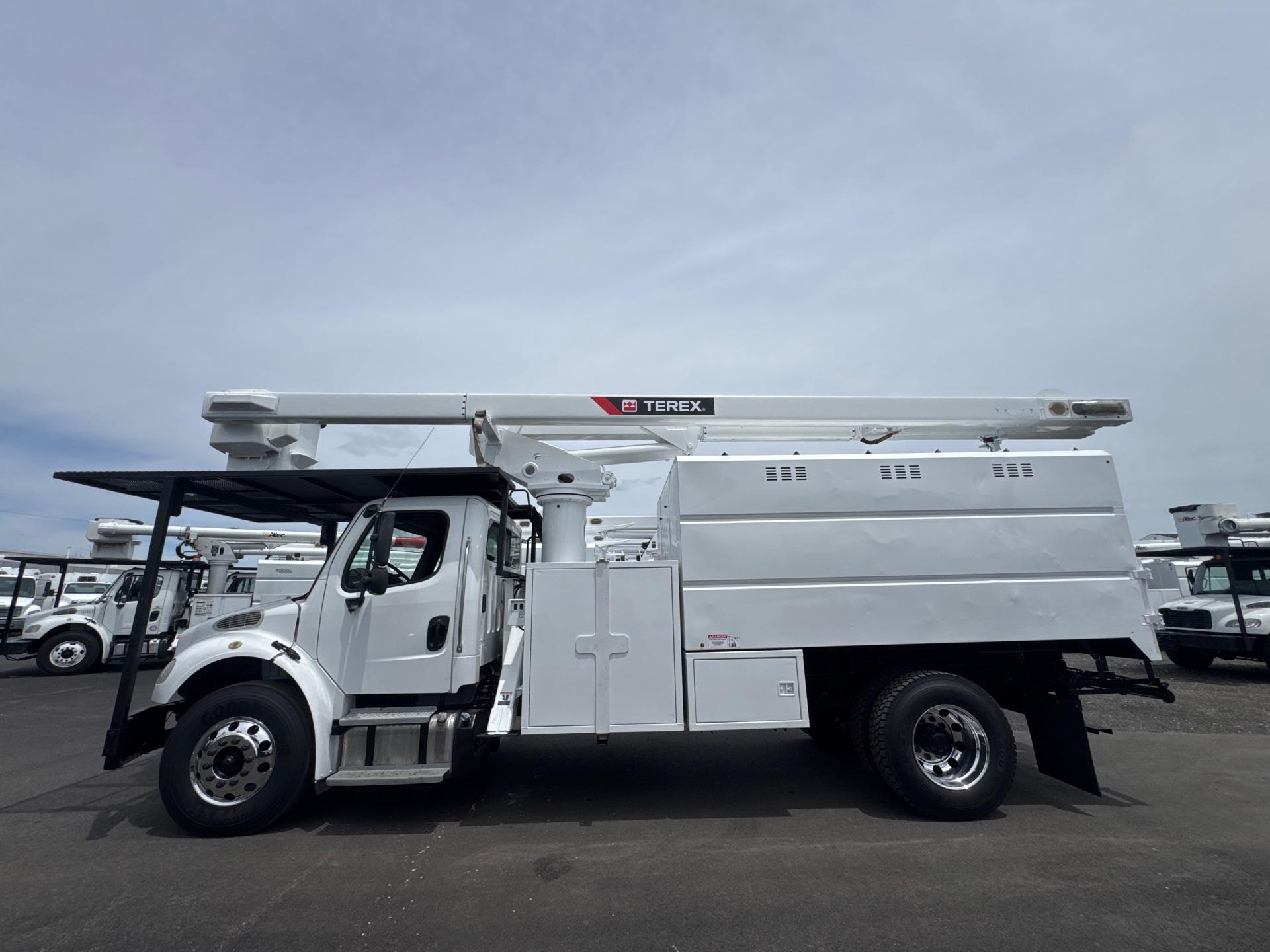 2016 Freightliner M2