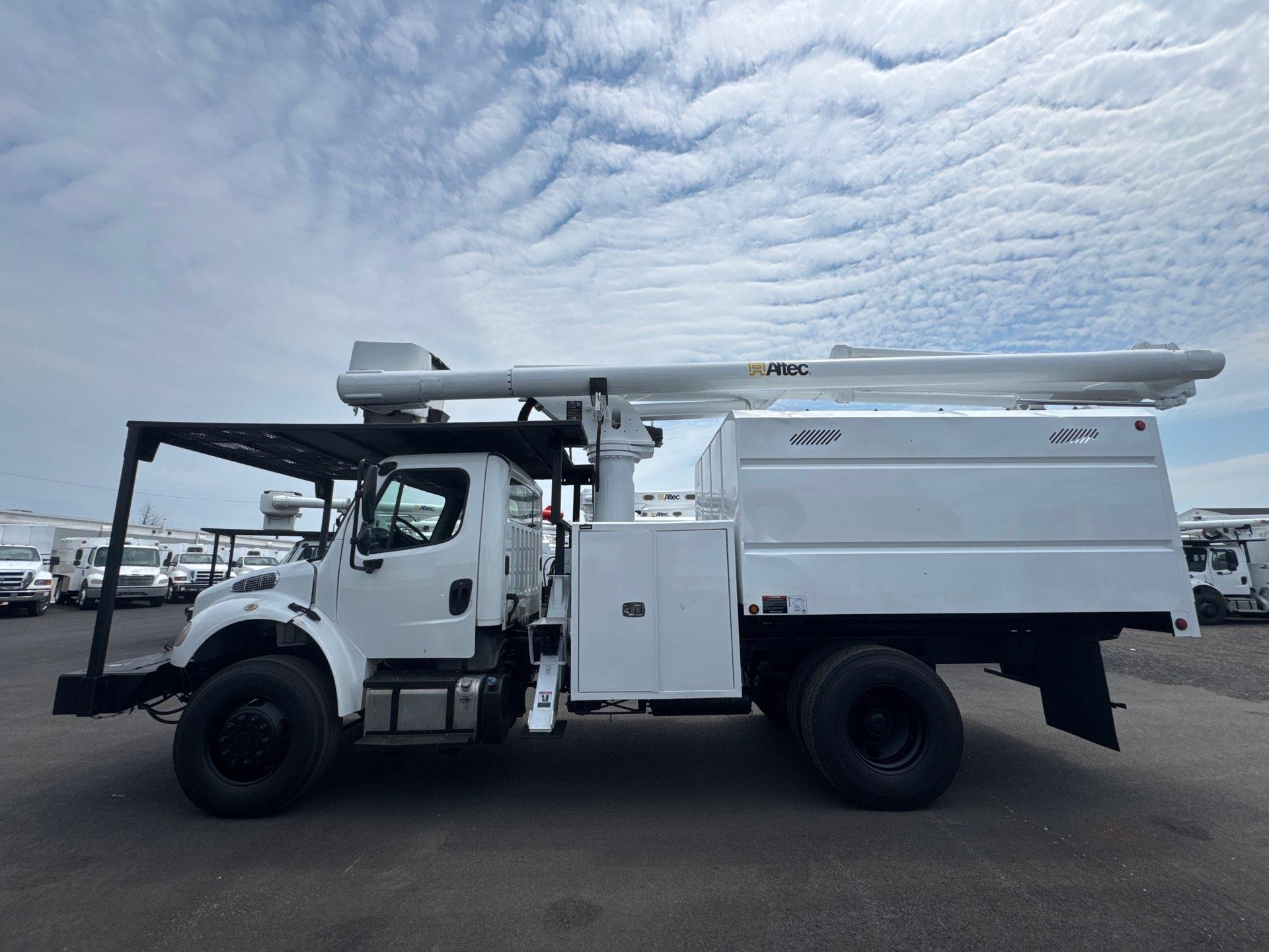2014 Freightliner M2