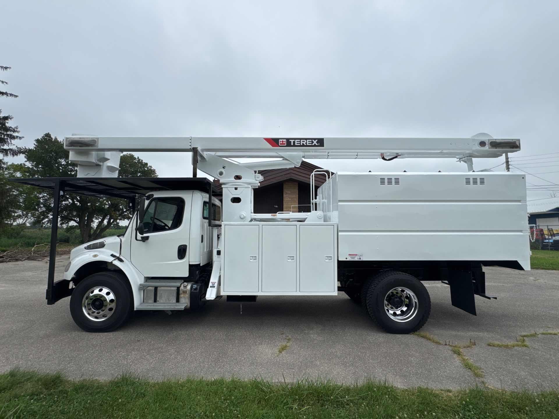 2016 Freightliner M2