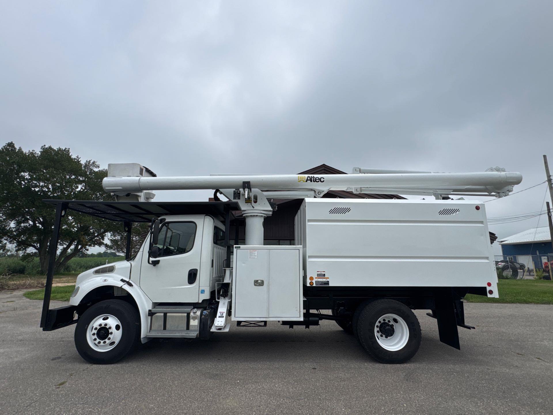 2016 Freightliner M2