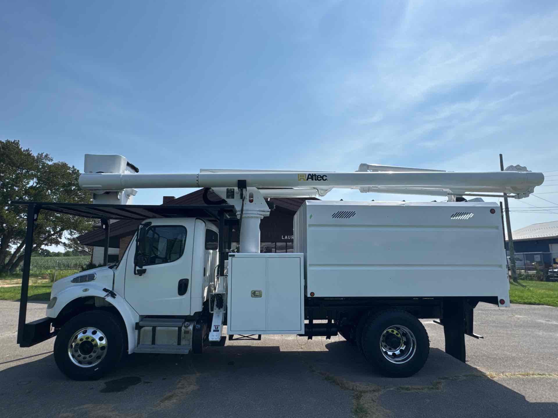 2015 Freightliner M2