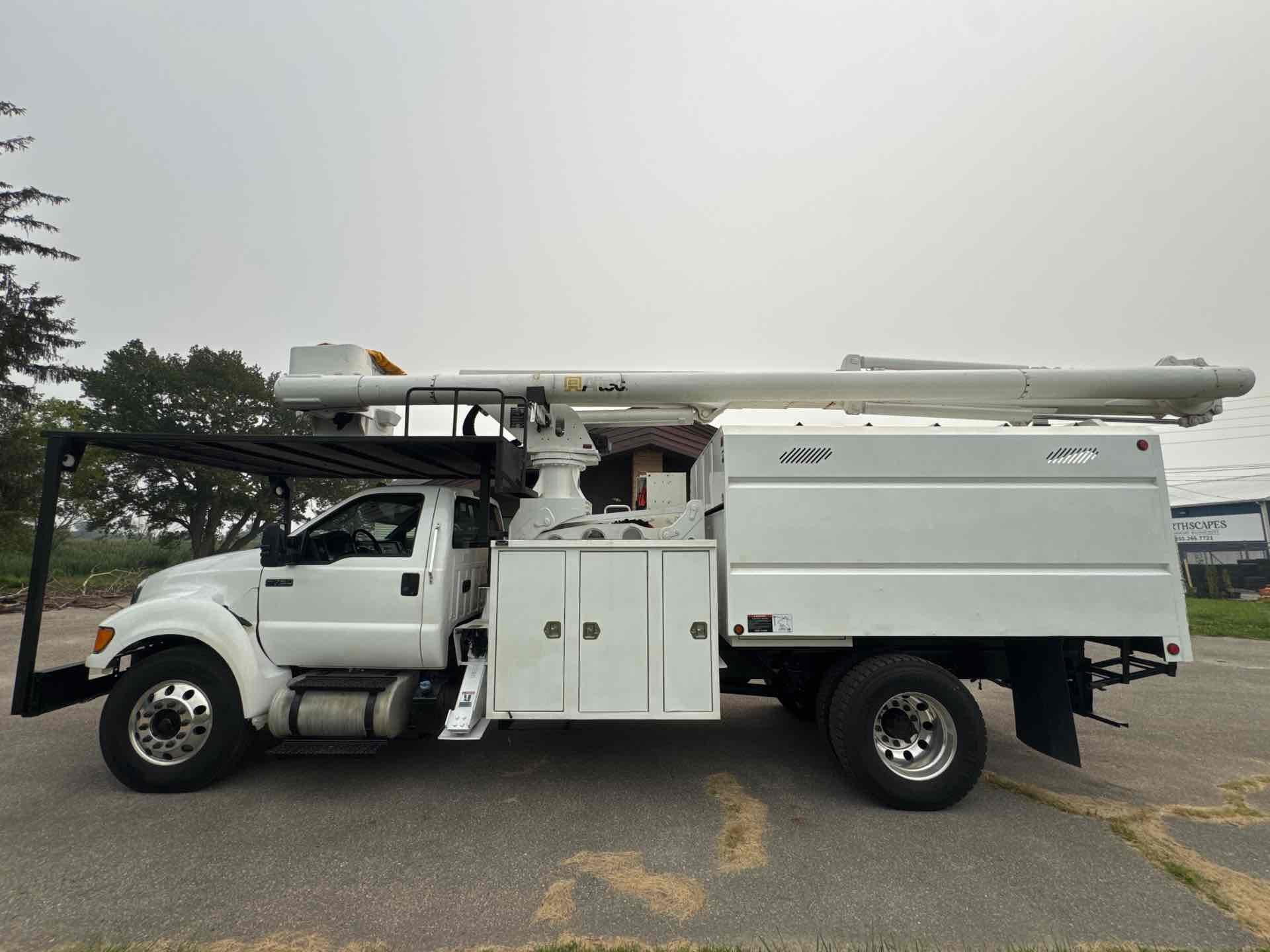 2013 Ford F-750