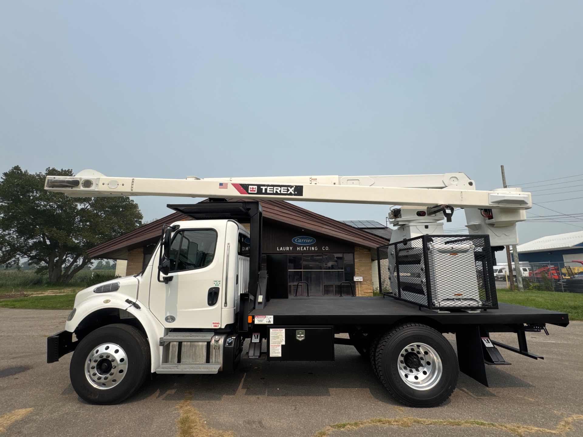 2021 Freightliner M2