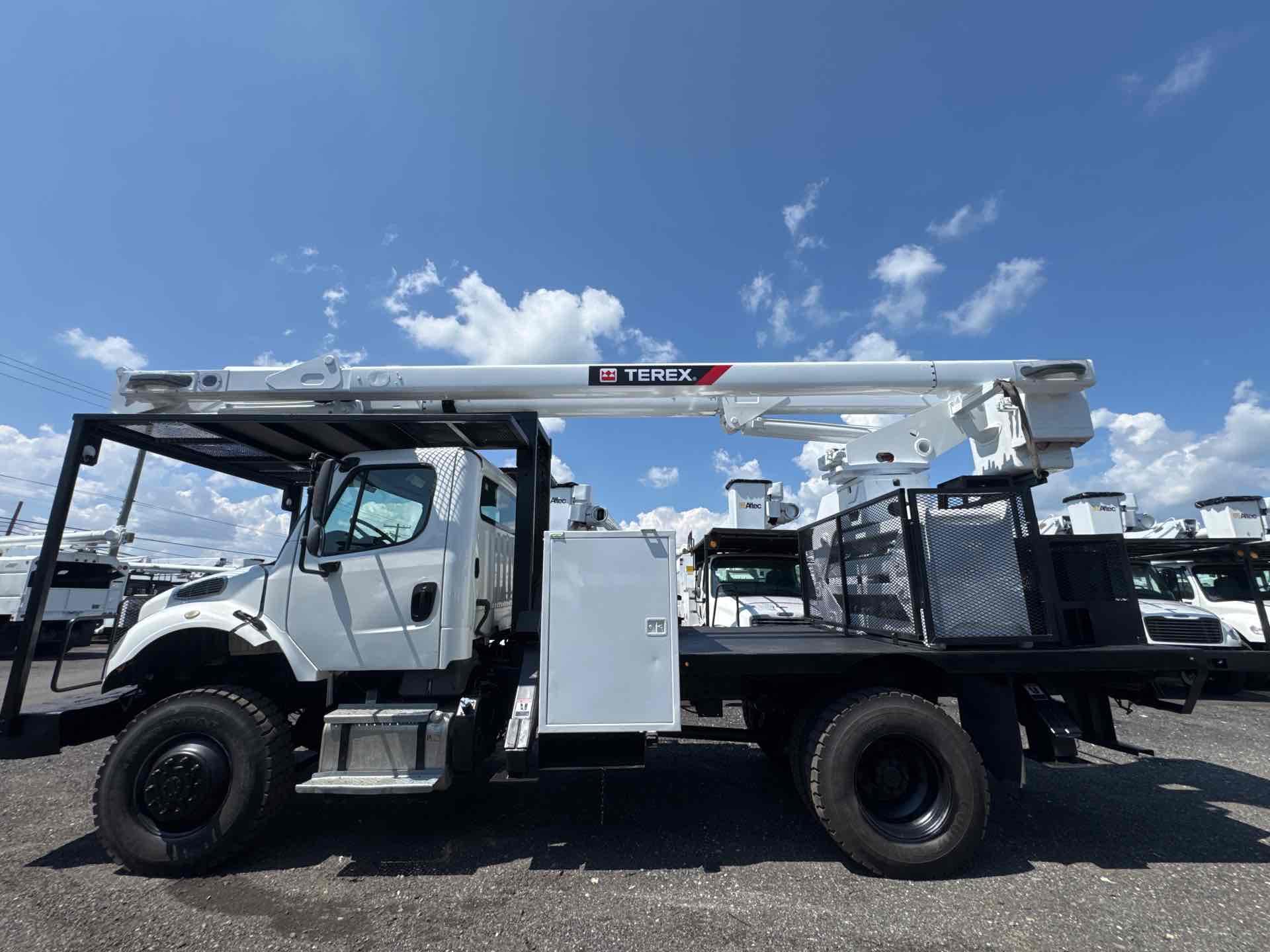 2015 Freightliner M2