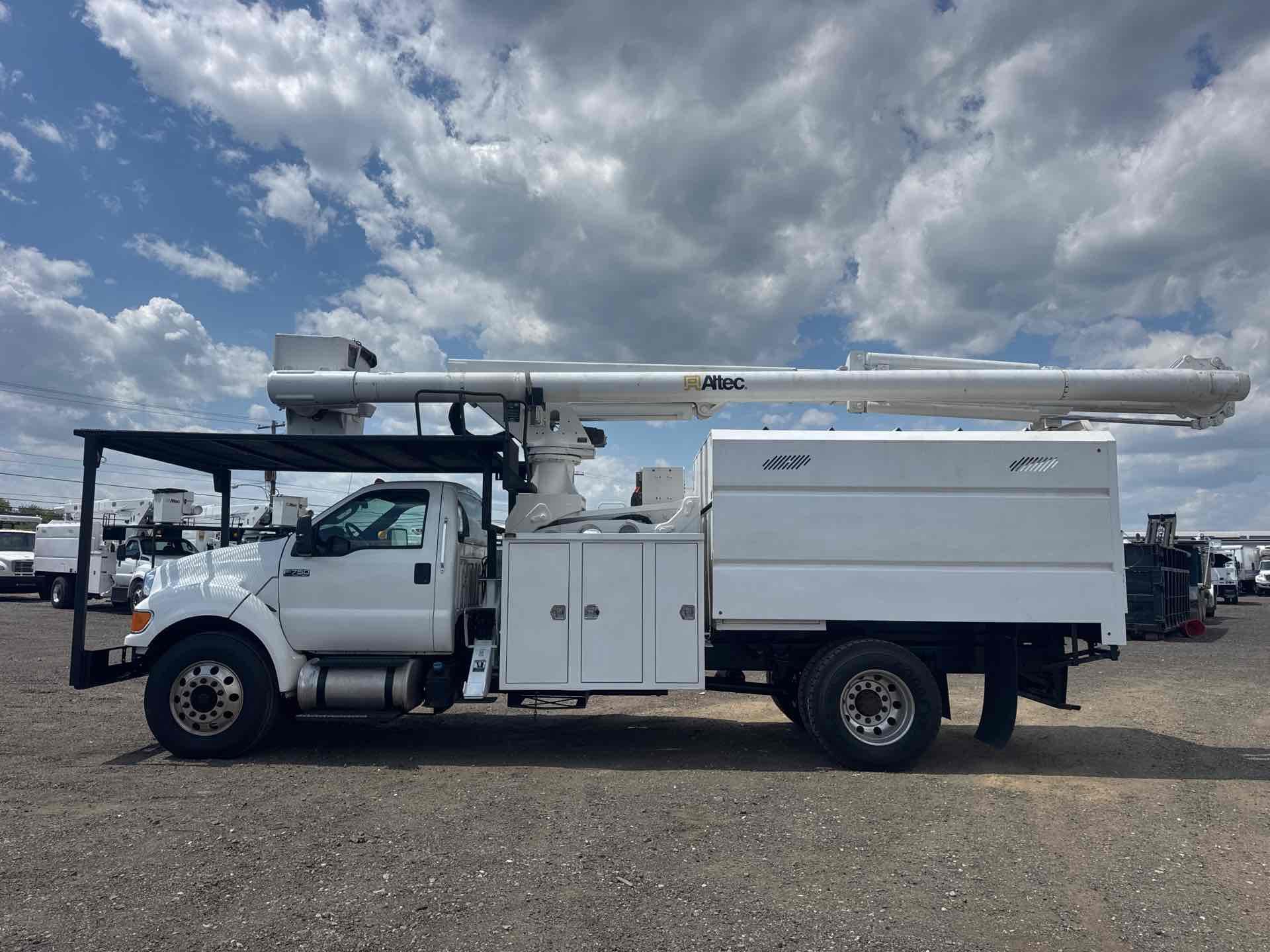 2012 Ford F-750