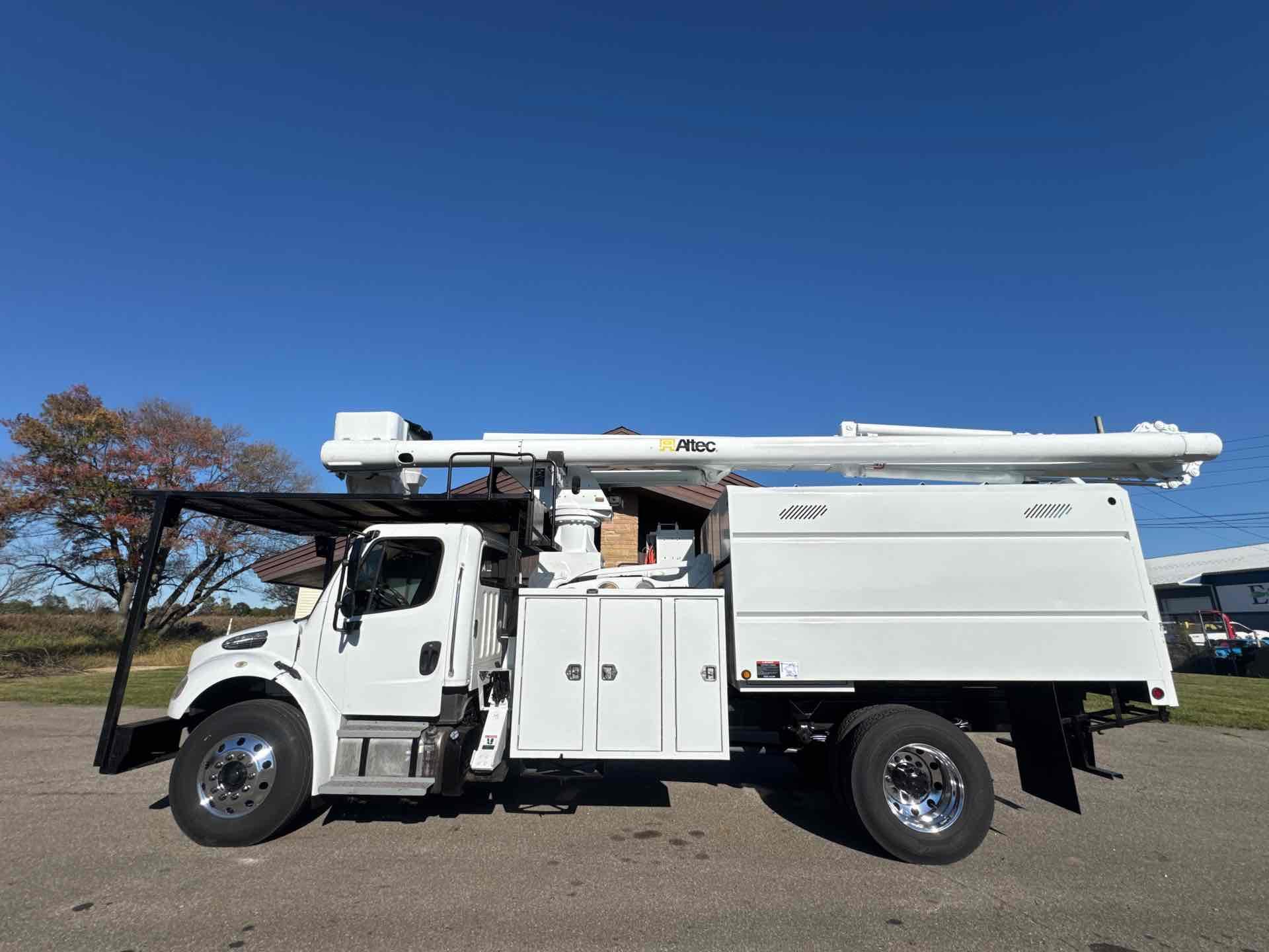 2018 Freightliner M2