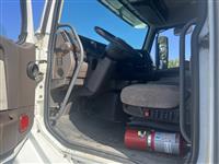 2017 Volvo VNL64T630