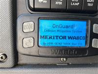 2020 Freightliner CASCADIA 113