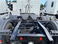 2020 Freightliner CASCADIA 113