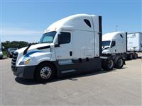 2020 Freightliner Cascadia 126