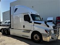 2020 Freightliner Cascadia 126