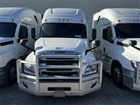 2020 Freightliner Cascadia 126