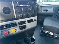 2020 Freightliner Cascadia 126