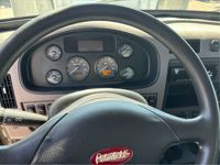 2019 Peterbilt 337