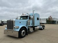 2022 Peterbilt 389