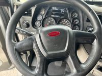 2021 Peterbilt 579