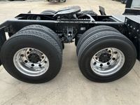 2022 Kenworth T680