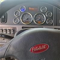 2022 Peterbilt 389