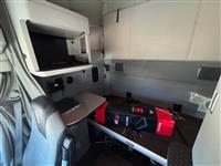 2021 Kenworth T680