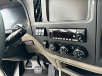 2024 Peterbilt 579
