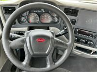 2021 Peterbilt 579