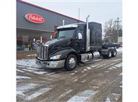 2023 Peterbilt 579