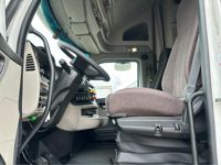 2023 Peterbilt 579