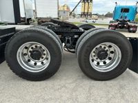 2023 Peterbilt 579