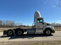 2020 Peterbilt 579