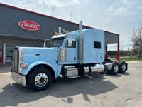 2022 Peterbilt 389