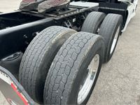 2022 Kenworth T680