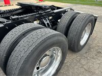 2024 Peterbilt 579