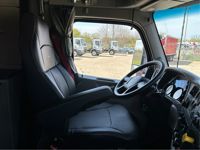 2021 Peterbilt 579