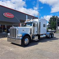 2022 Peterbilt 389