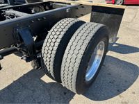 2019 Peterbilt 337